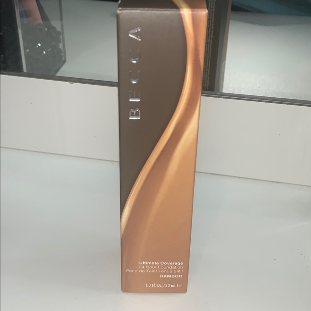Becca ultimate coverage 24hr foundation Bamboo NEW